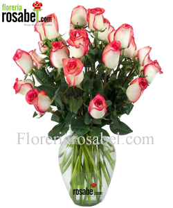Florero con 18 rosas bluhs