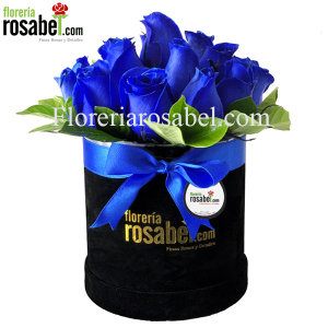 rosas azules en caja negra, box