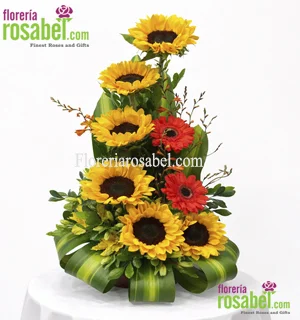 Arreglo media luna con girasoles y gerberas flores frescas en Lima