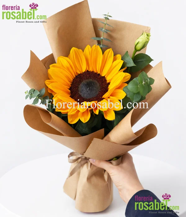 Ramito con un girasol, follajes y papel coreano, parte del pack de 12 de Florería Rosabel